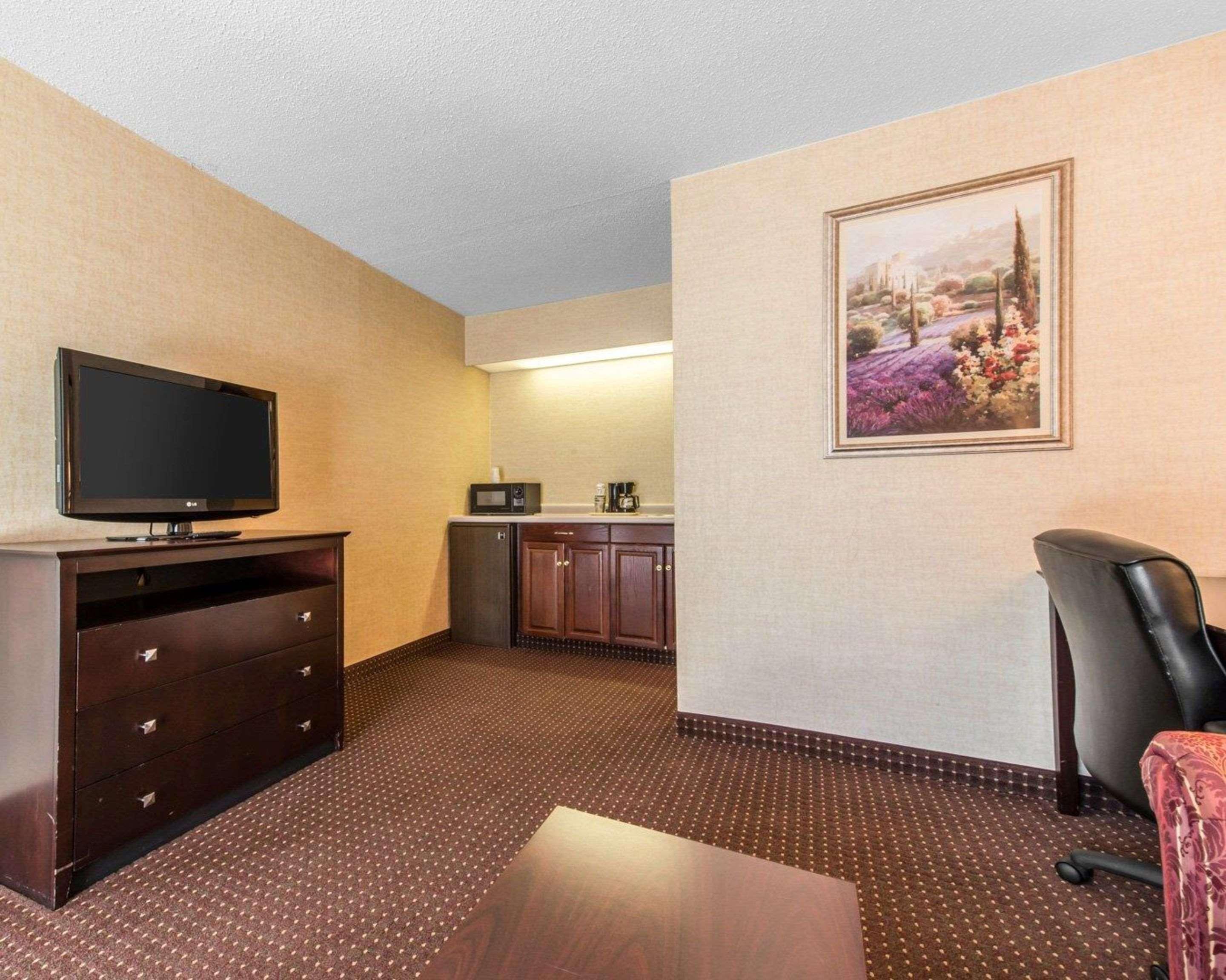 Quality & Conference Center Across From Casino