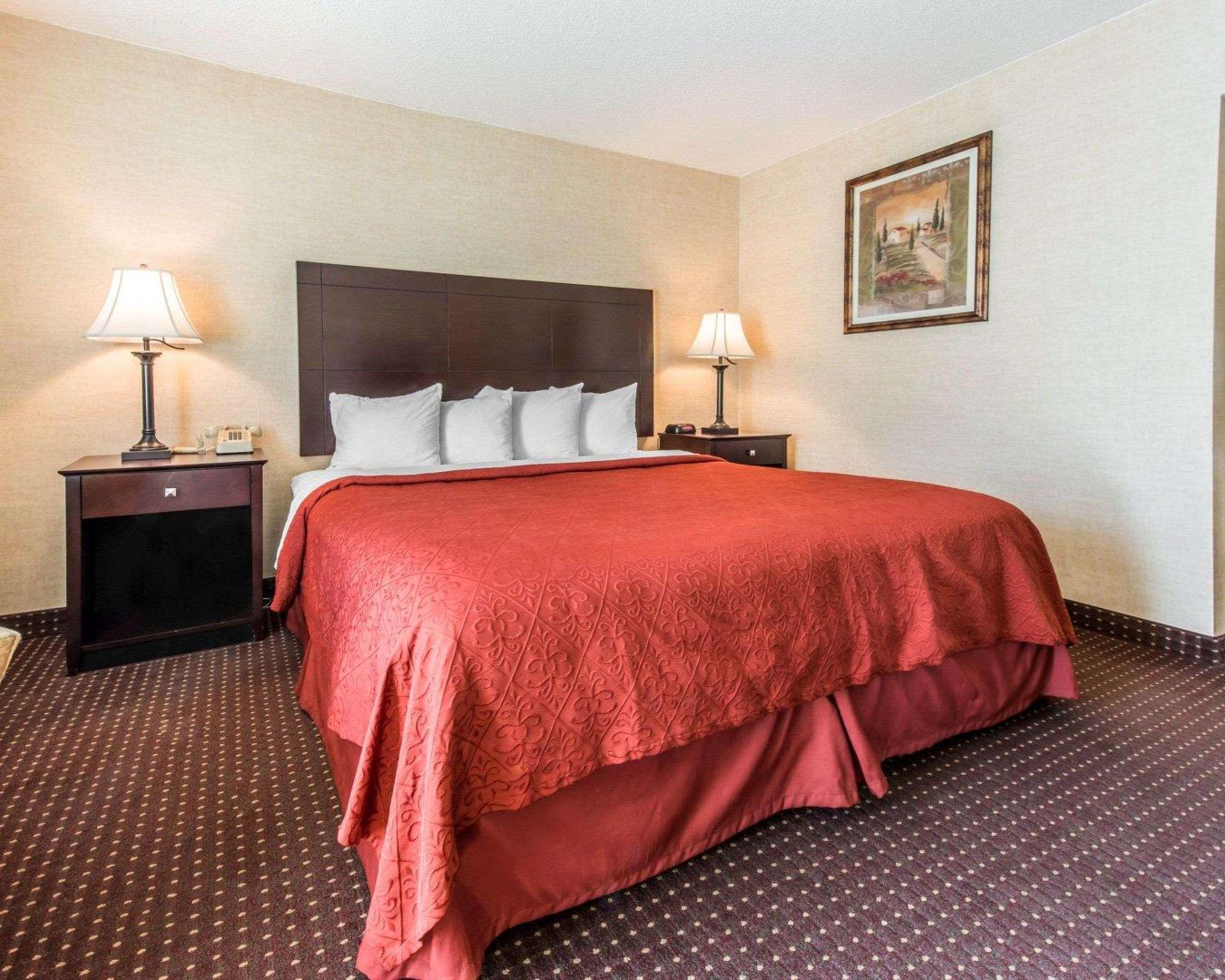 Hotel Quality & Conference Center Across From Casino Erie