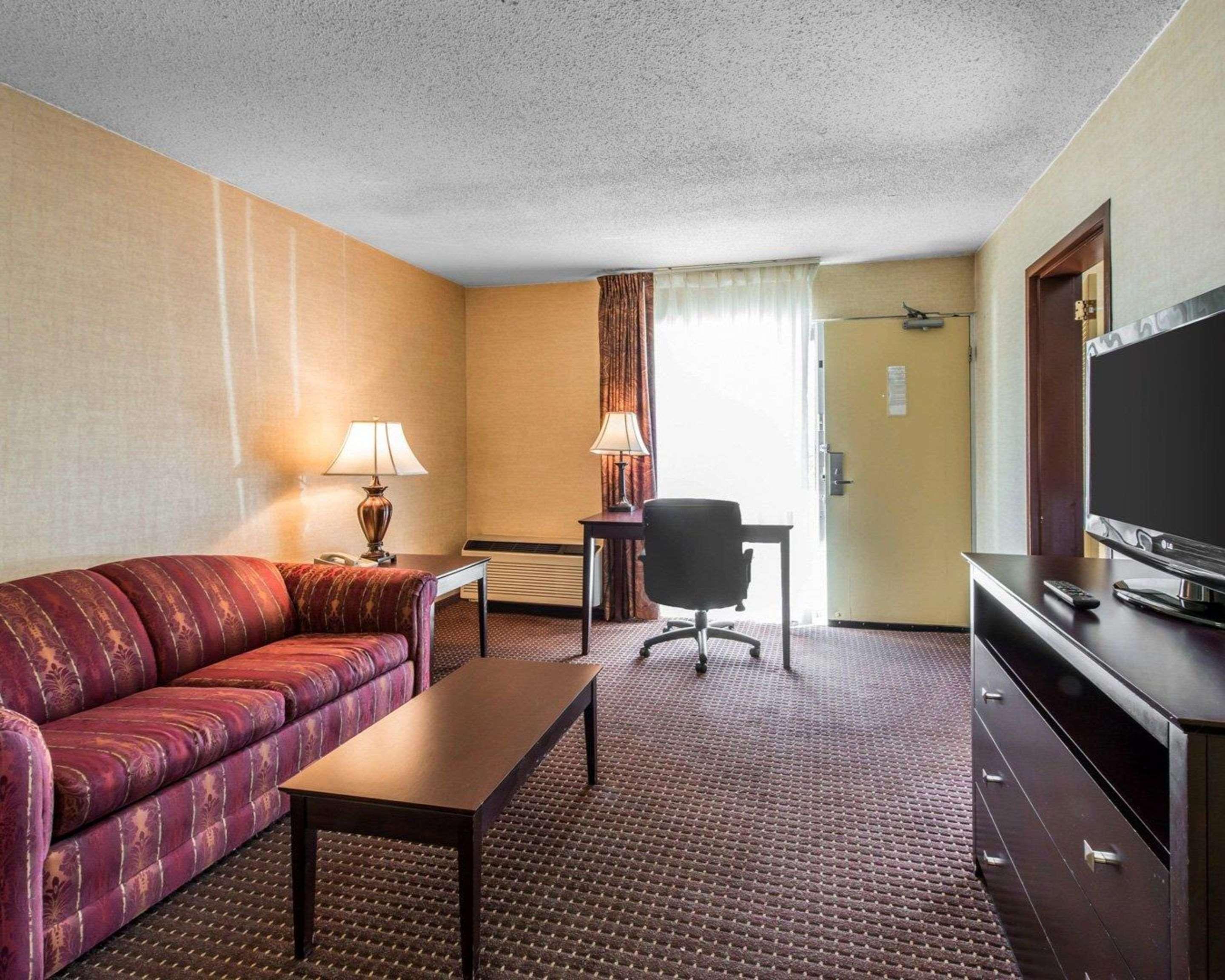 Quality & Conference Center Across From Casino Hotel 3*