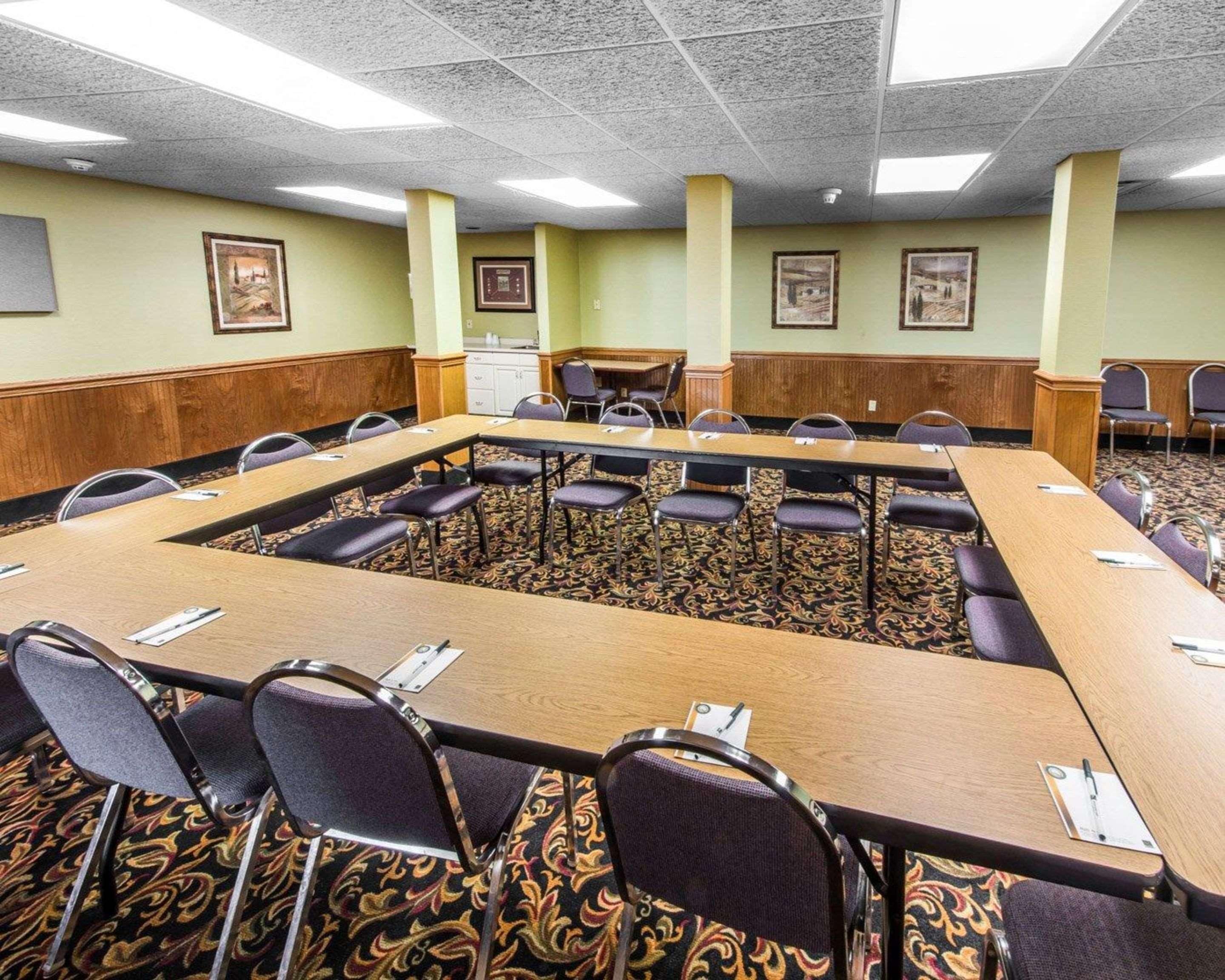 Quality & Conference Center Across From Casino Erie