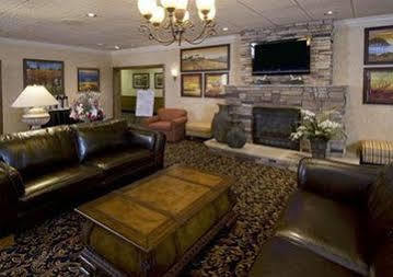 Quality & Conference Center Across From Casino 3*