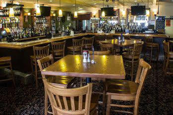 Hotel Quality & Conference Center Across From Casino 3*
