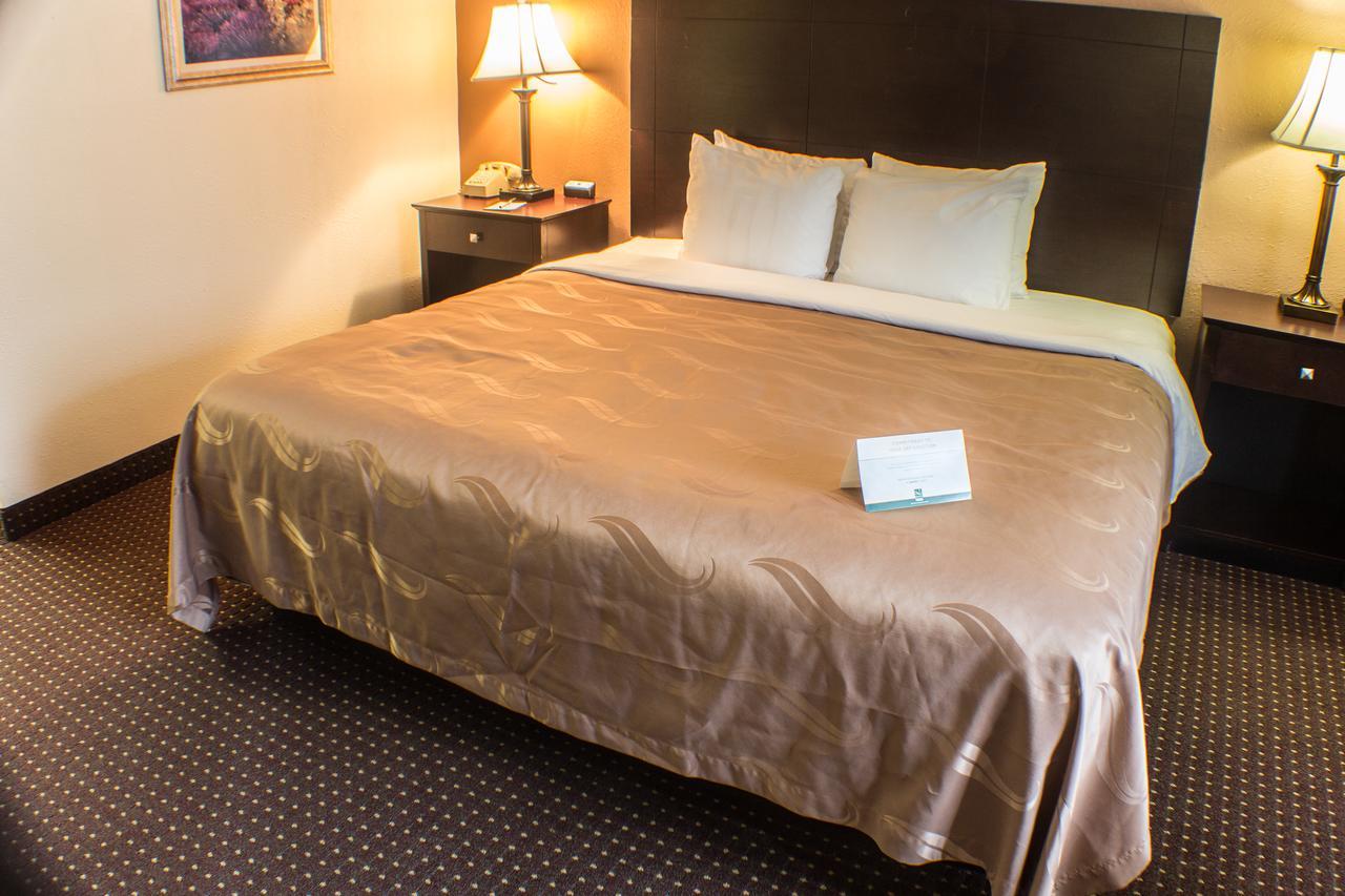 Hotel Quality & Conference Center Across From Casino